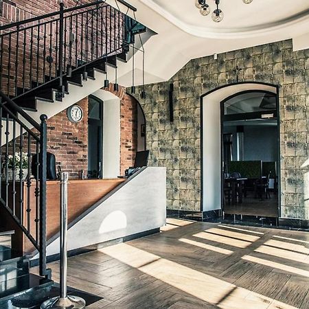 Dwór Karwacz Acomodação com café da manhã Przasnysz Exterior foto